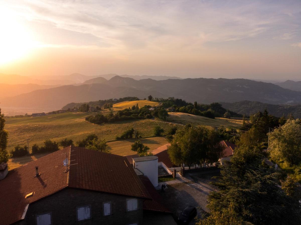 Hotel Butterfly - Il Nido D'Amore Bologna Monzuno Екстер'єр фото